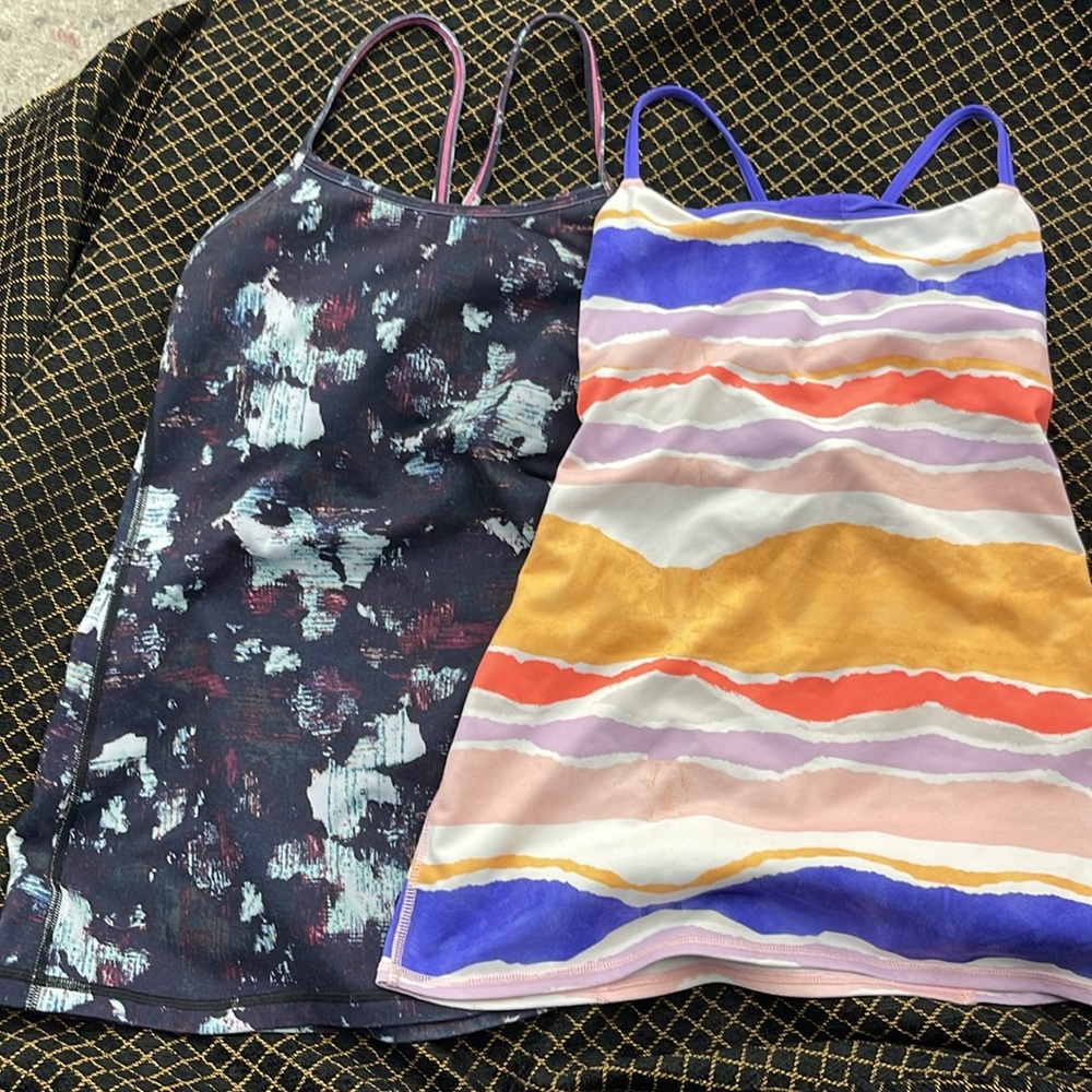 Multi colored Lululemon Tank. Size 4 two lot G4